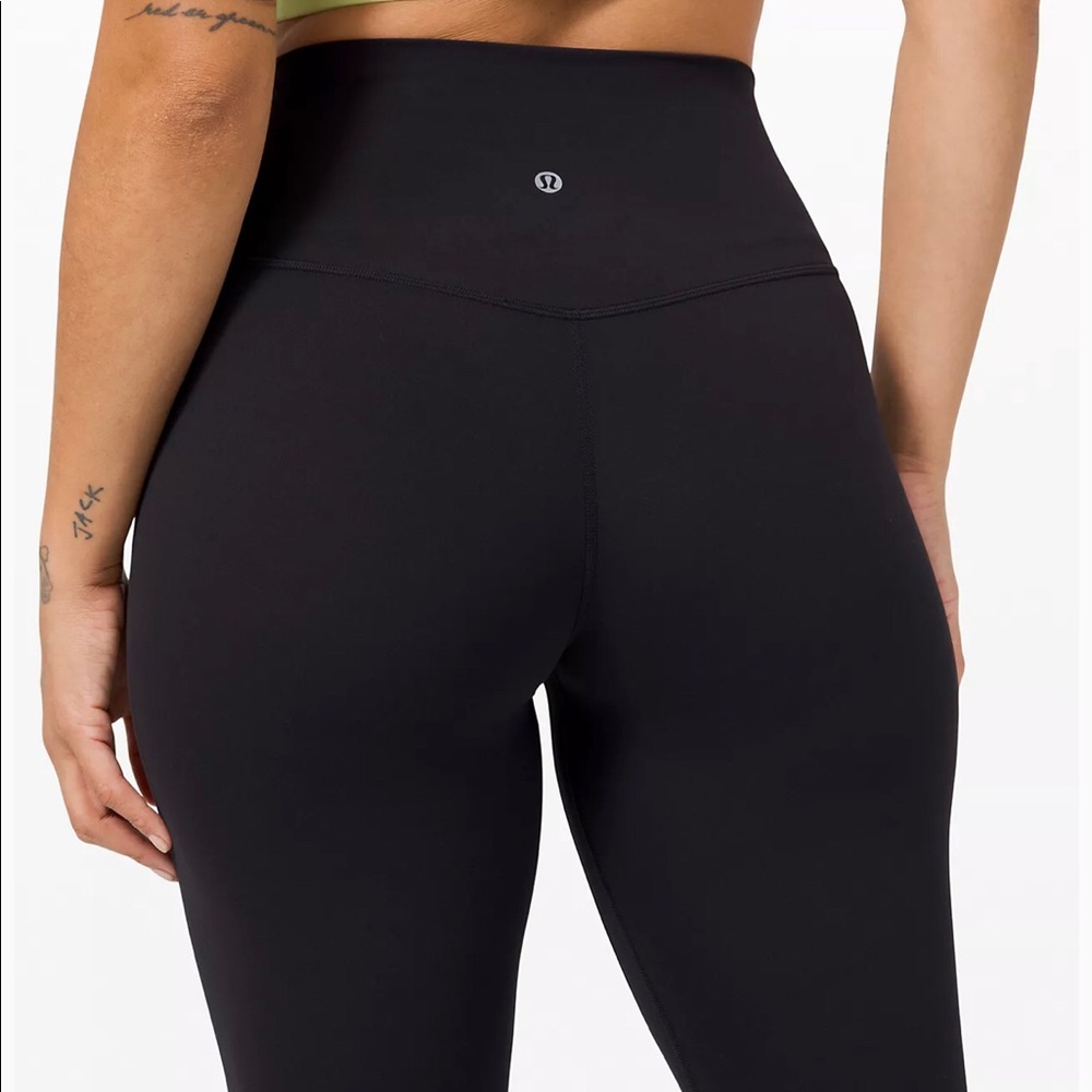 Lululemon Black Align 28”